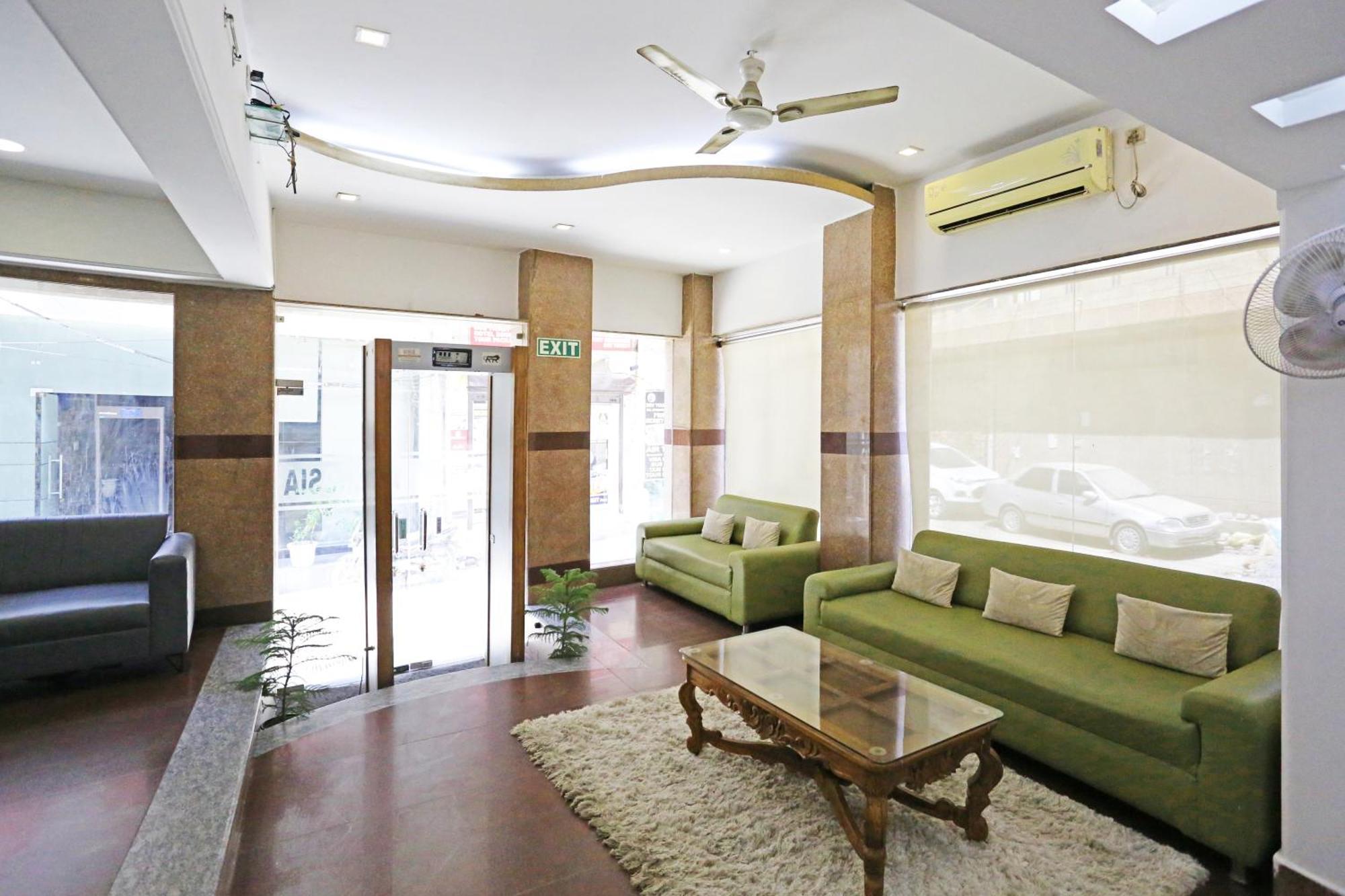 Hotel Ambrosia - A Boutique Hotel New Delhi Exterior photo